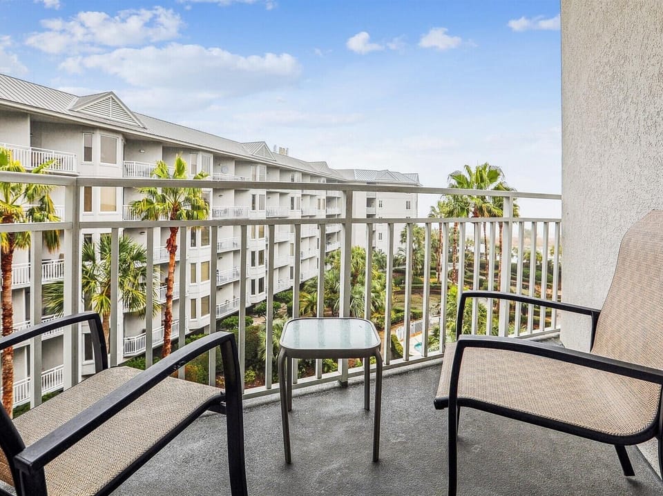 Main Balcony at 1402 SeaCrest