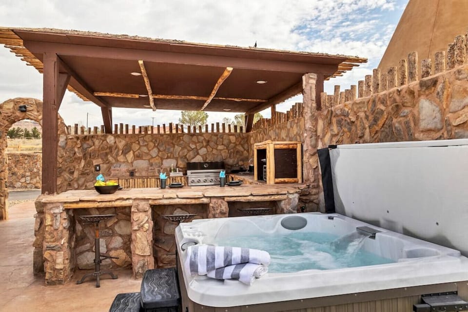 Hot tub