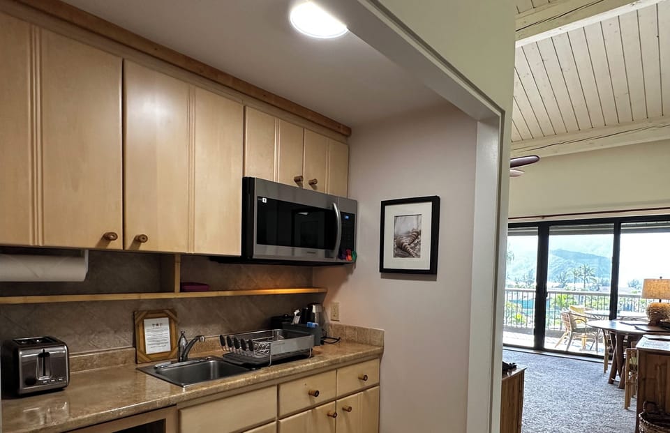 Studio Kitchen