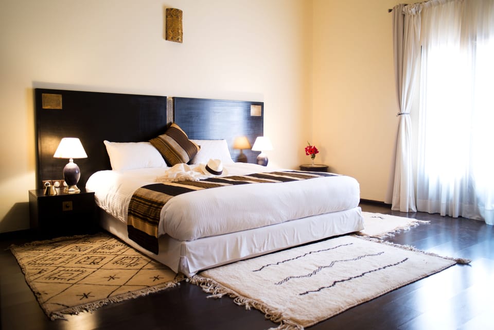 Double or Twin Room | 1 bedroom, premium bedding, down comforters, Select Comfort beds