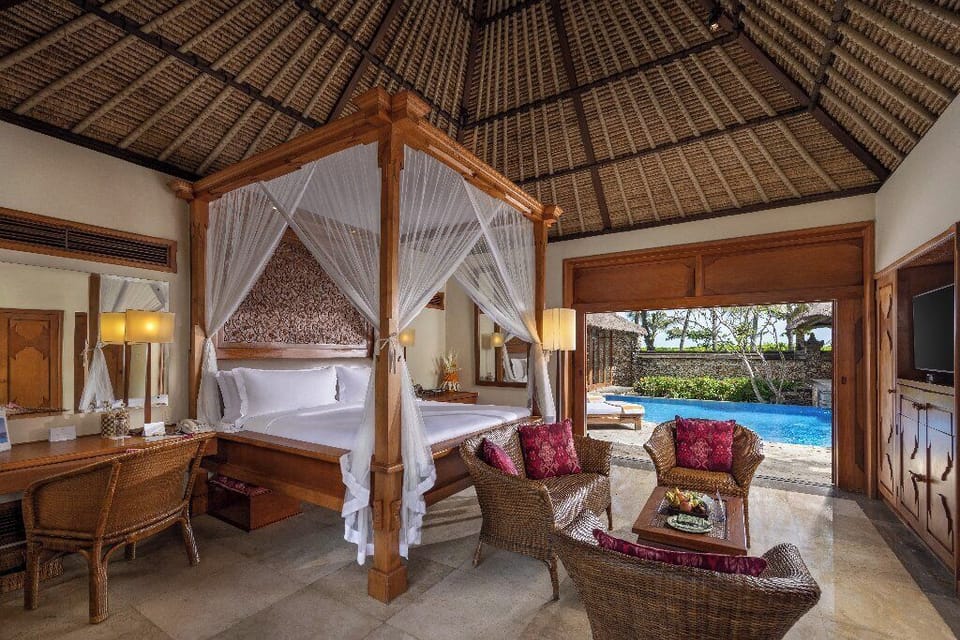 Royal Villa, Private Pool, Ocean View | Minibar, in-room safe, desk, blackout drapes