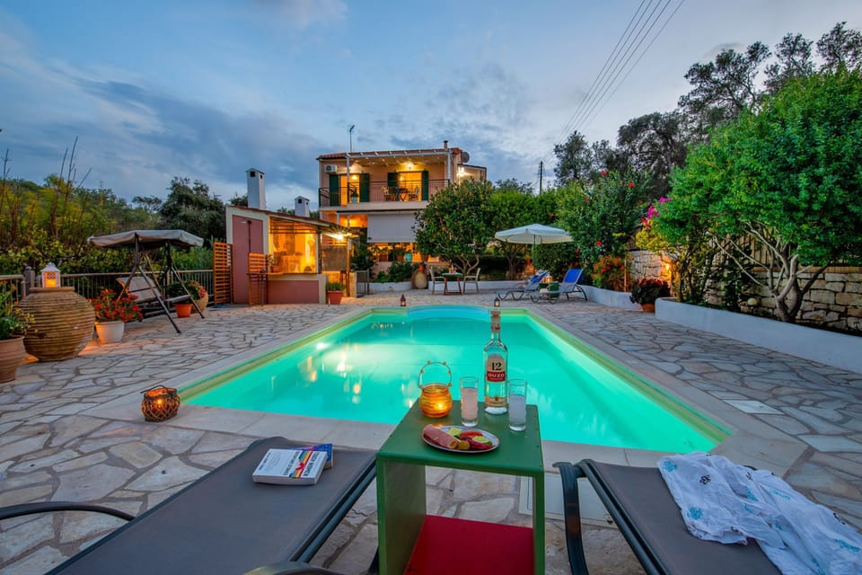 Evening chill%2Dout by the pool