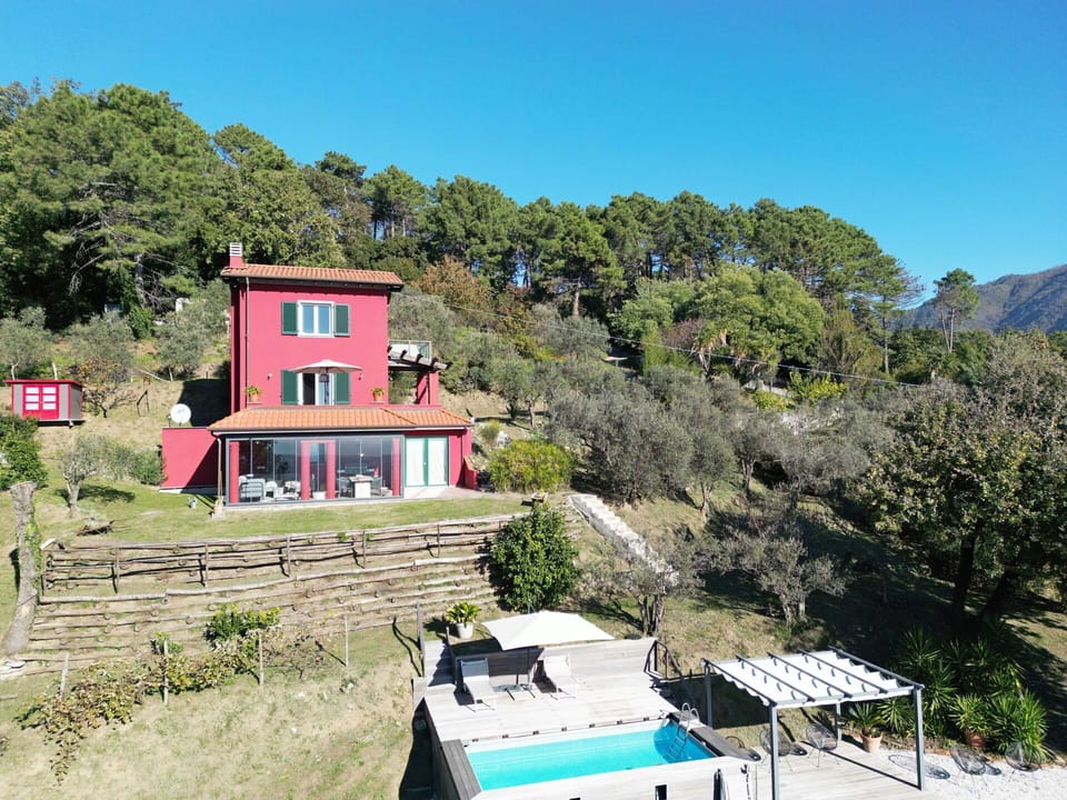 Building Exterior, Outdoor