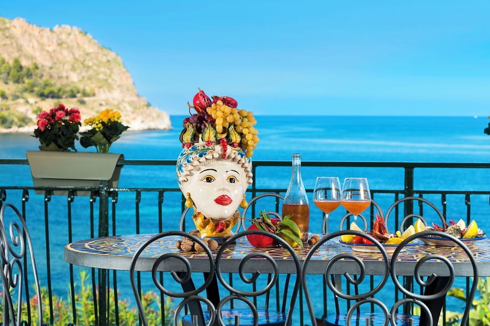 Waterfront terrace Sant'Elia