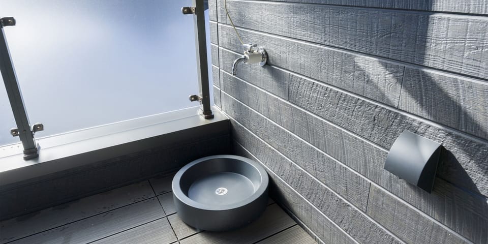 Pet-friendly amenities