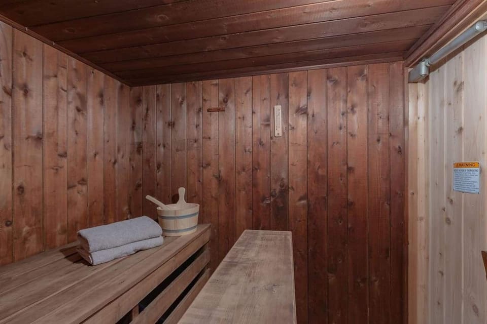 After skiing or hiking, enjoy 15 mins in your own private sauna.  It fits 4 people perfectly.  We even provide eucalyptus drops.  