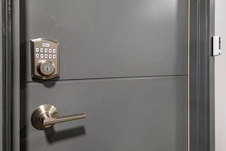 Keyless Entry for your convenience.