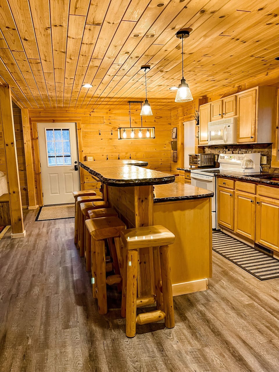 Large Kitchen for entertaining