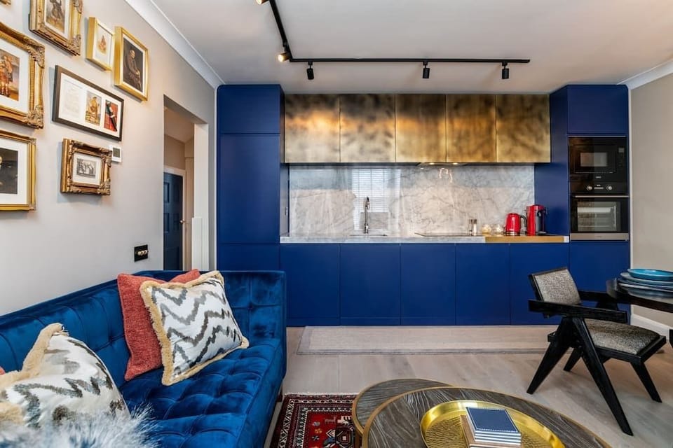 A well equipped kitchen for even the most demanding chef.