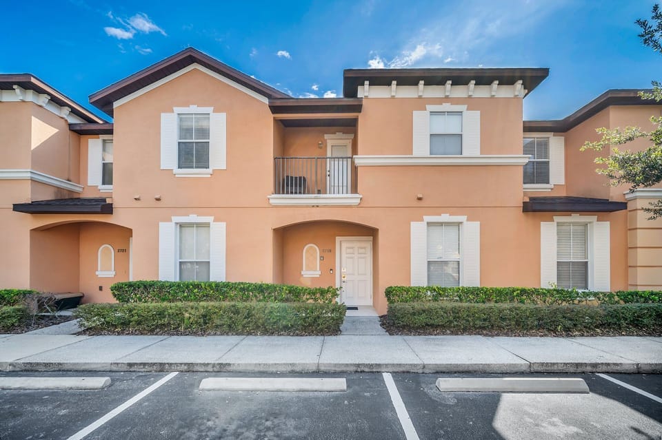 Front of townhome