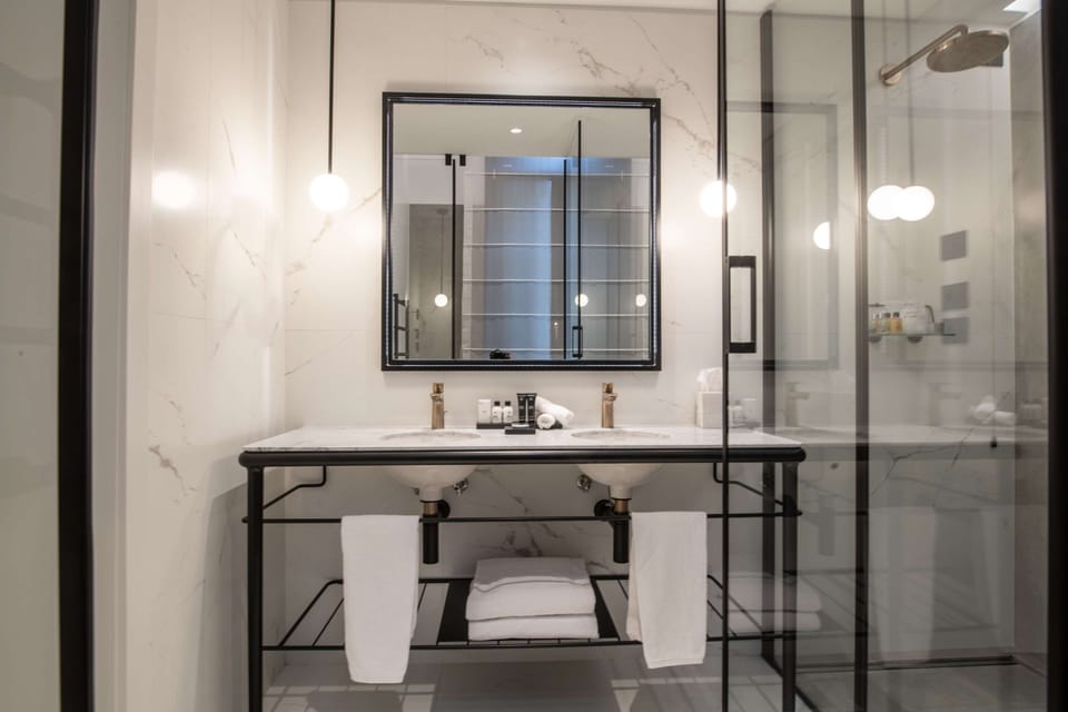 Hair dryer, bathrobes, slippers, bidet