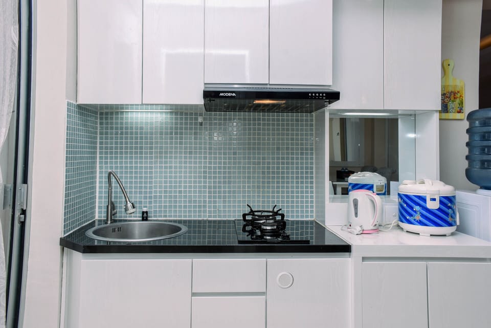 Fridge, stovetop, cookware/dishes/utensils