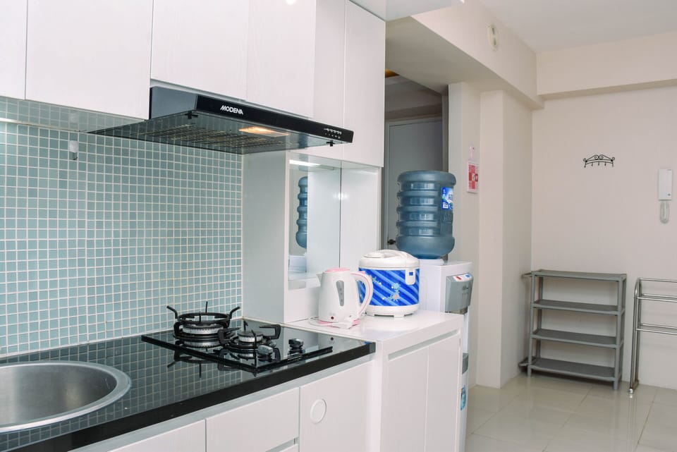 Fridge, stovetop, cookware/dishes/utensils