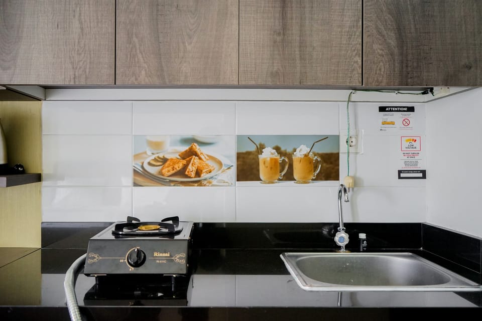 Room | Private kitchen | Fridge, stovetop, dishwasher, cookware/dishes/utensils