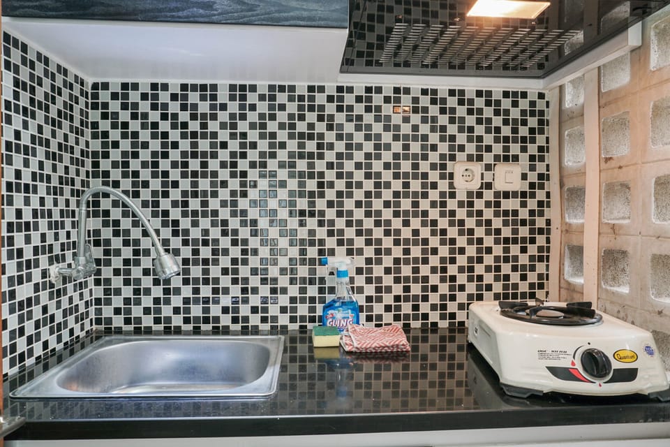 Fridge, stovetop, cookware/dishes/utensils