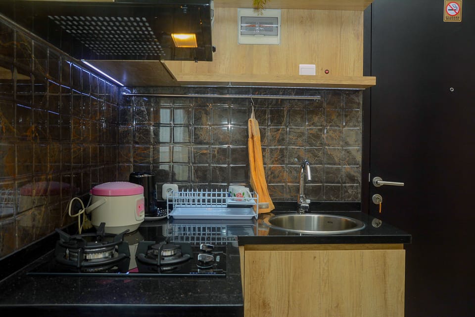 Fridge, stovetop, cookware/dishes/utensils