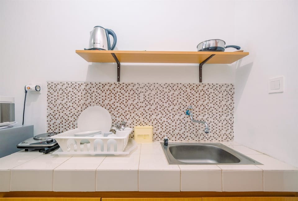 Fridge, stovetop, cookware/dishes/utensils