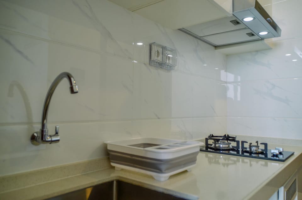 Fridge, stovetop, cookware/dishes/utensils