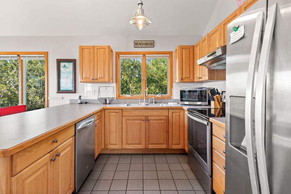 OSM04: Turtle's Cove | Top Level Kitchen