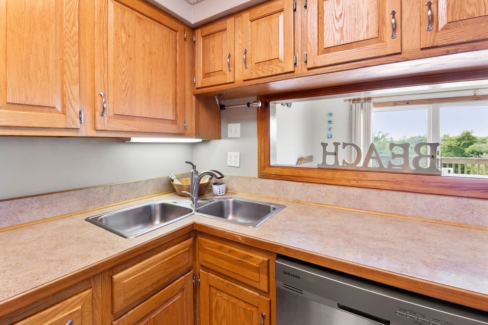ACA: SeaFinn | Top Level Kitchen