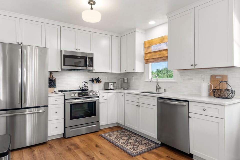DU503: A Captain's Tale | Kitchen