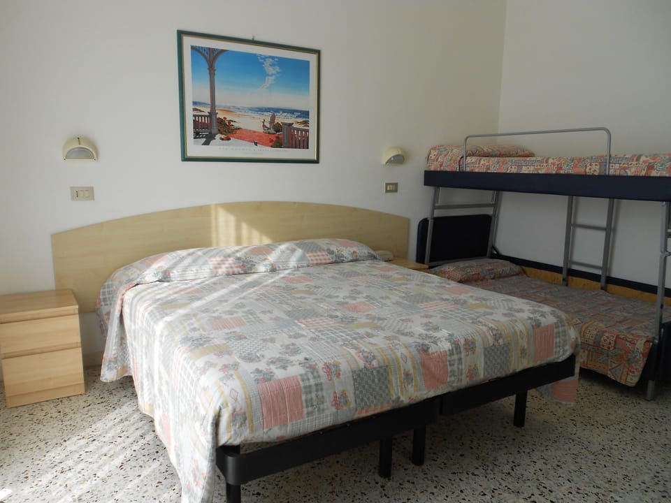 Desk, cribs (free), rollaway beds, WiFi (free)