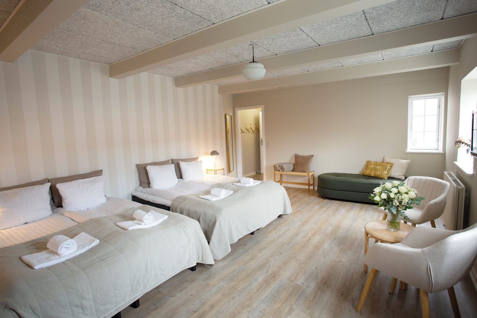 Junior Double Room | Individually decorated, individually furnished, desk, laptop workspace