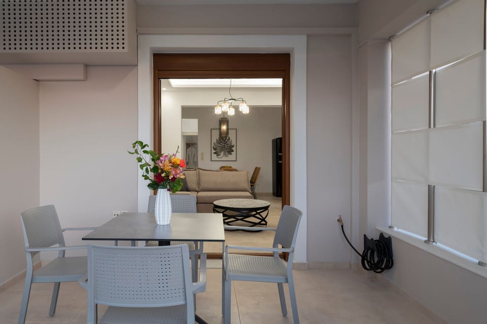 Zen Play Apartment, Near the beach-Balcony