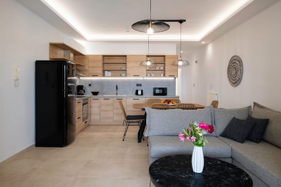 Zen Chic Apartment, Near the beach-Living Room