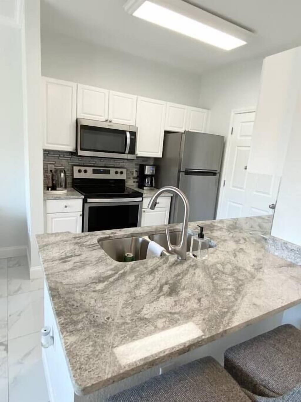 Kitchen (1)