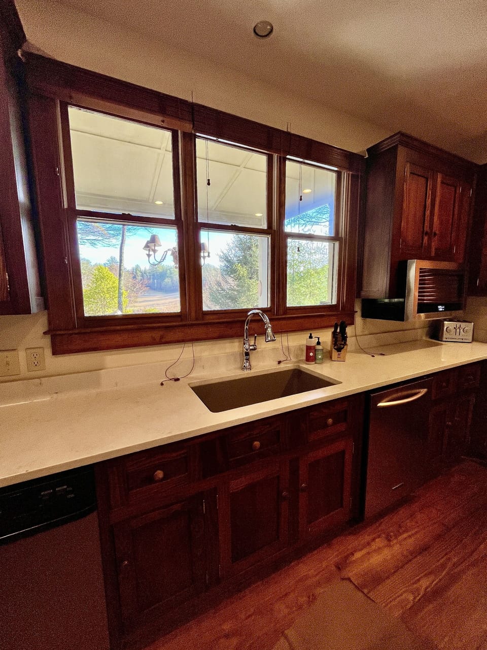 Nice view of golf course fairway from kitchen