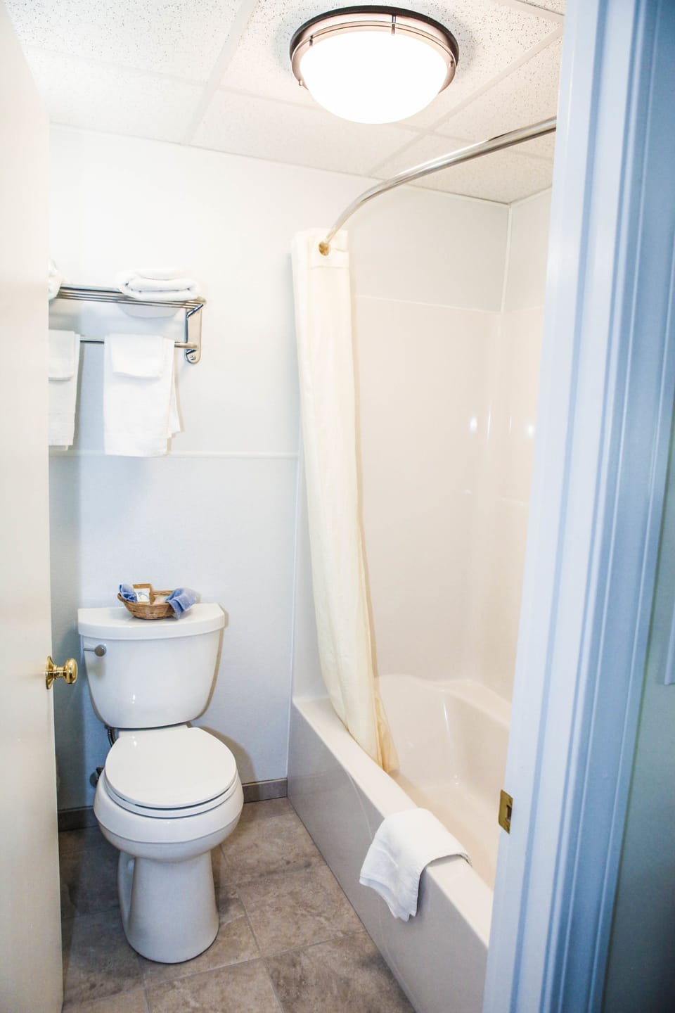 Standard Room, 2 Queen Beds, Non Smoking | Bathroom | Bathtub, free toiletries, hair dryer, towels