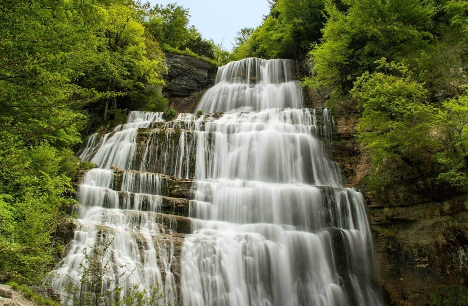 Une des cascades du he´risson- a` 800m des chalets
