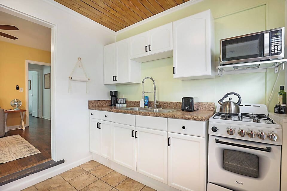 aecff121-728a-41e9-b314-0dd2cb95a35b