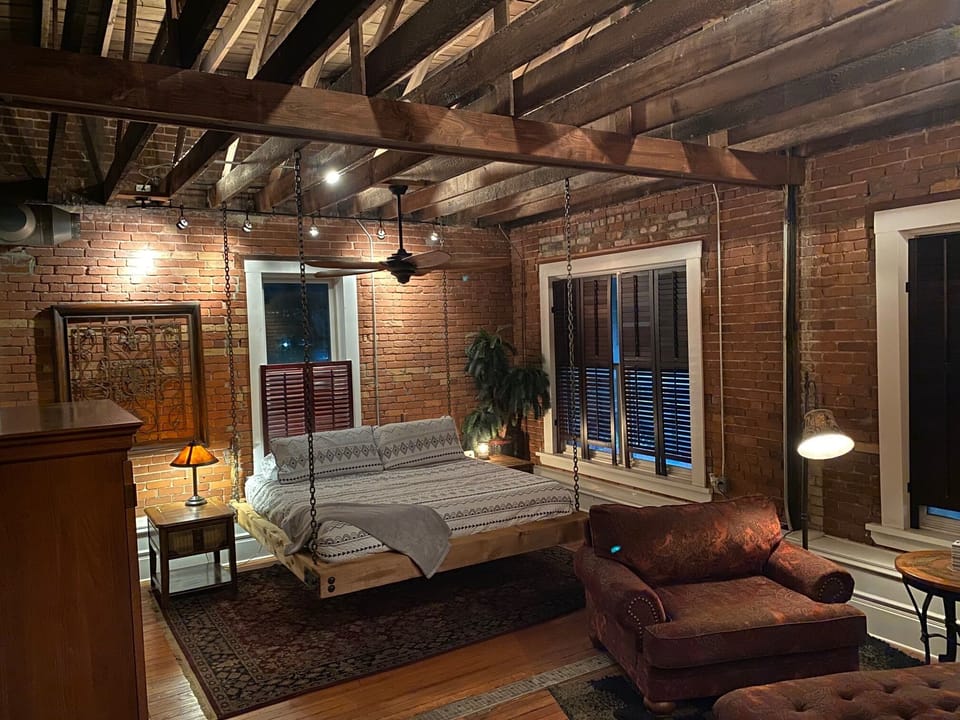 Master Bedroom w Hanging Bed
