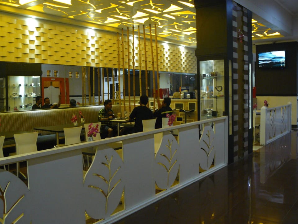 Cafe