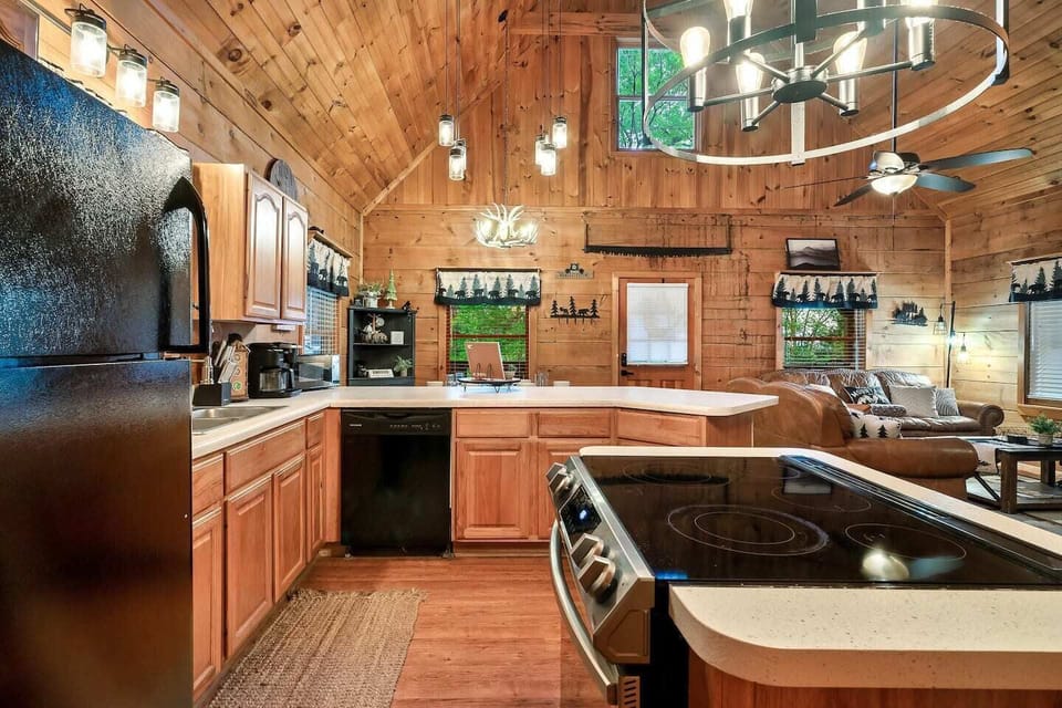 Fully-stocked kitchen complete with everything you need to cook as if you were at home. 
