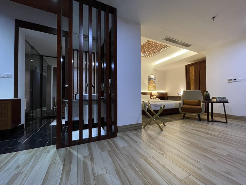 Presidential Suite | Egyptian cotton sheets, premium bedding, down comforters
