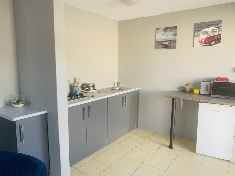 Kitchenette 
