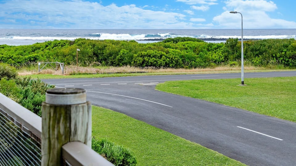 Beach/ocean view