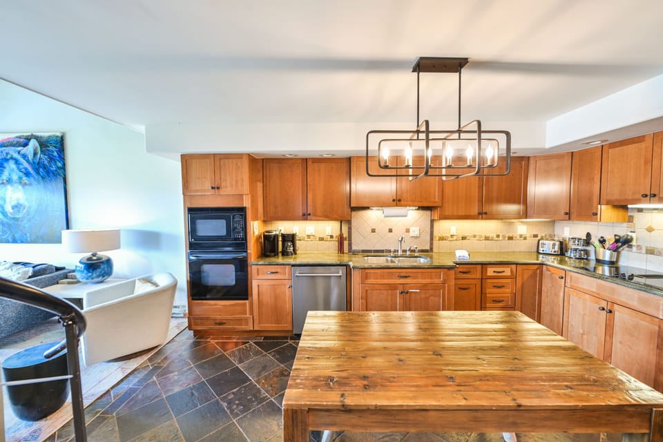 Large kitchen with everything you need to whip up a delicious meal
