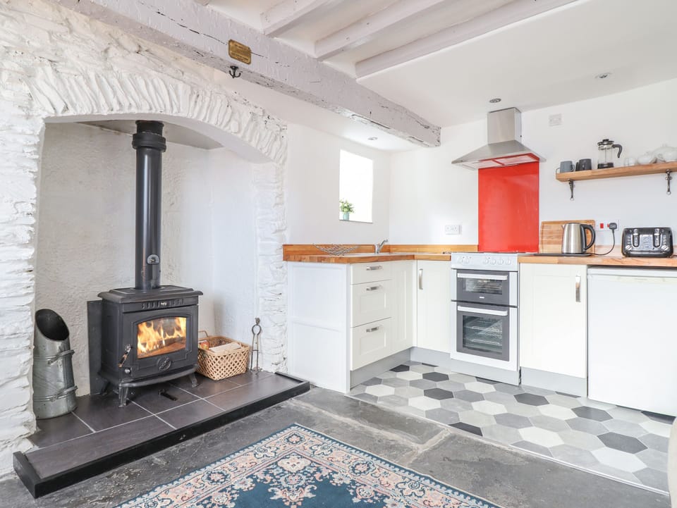 Cottage | Interior