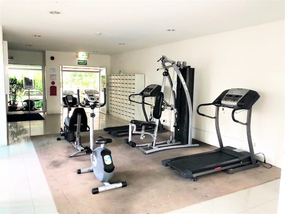 Large Studio With Balcony - TW Platinum Suites, Jomtien Hotel in Pattaya City