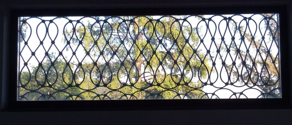 particolare griglia in ferro