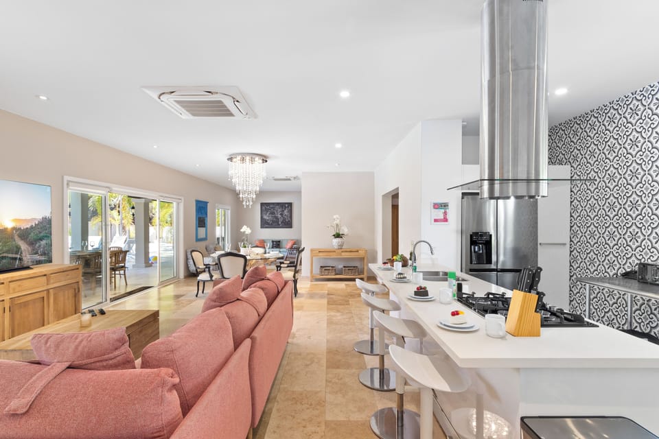 Villa (5 Bedrooms) | Property amenity