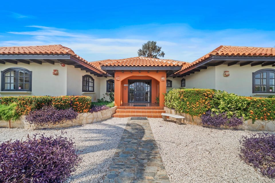 Villa (6 Bedrooms) | Property amenity