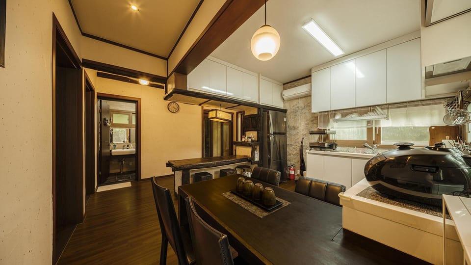 Basic Room, 2 Bedrooms (Supgol(danchae)) | 2 bedrooms, free WiFi