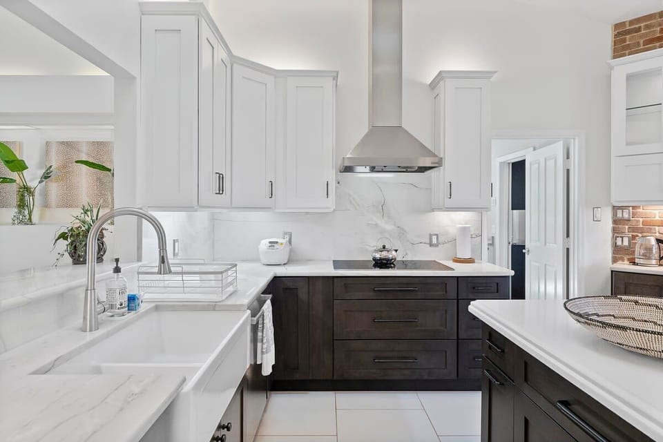 Fully Stocked Kitchen