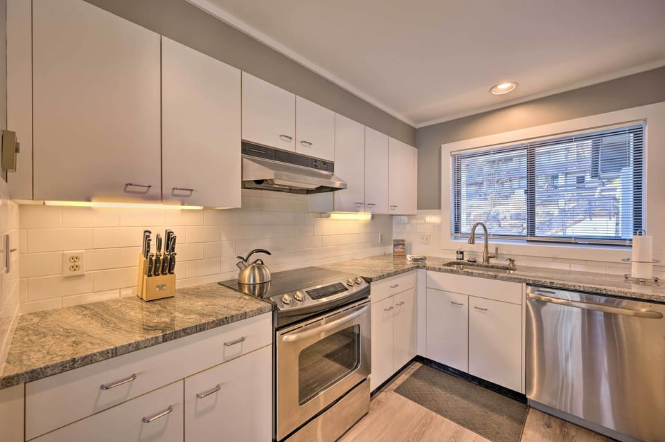 Kitchen | Fully Equipped