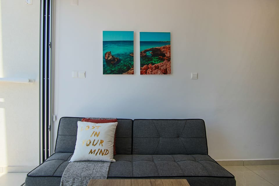 Luxury Studio | Living area